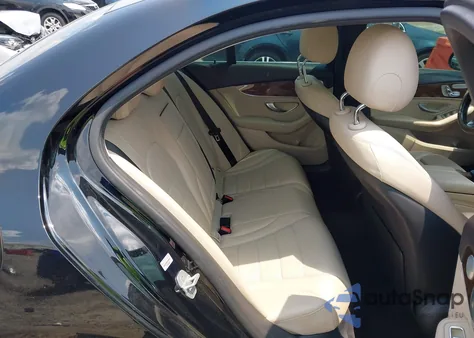 2015 Mercedes-Benz C 300 4Matic/Luxury 4Matic/Sport 4Matic from USA, damaged, VIN 55SWF4KB7FU001007